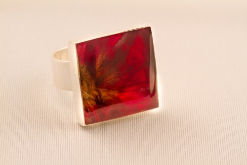 Resin flower petal jewellery