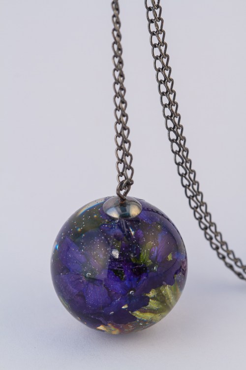 Resin Jewelry ©Shireen Nadir 2013