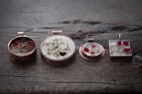 Resin Jewellery ©Shireen Nadir 2014