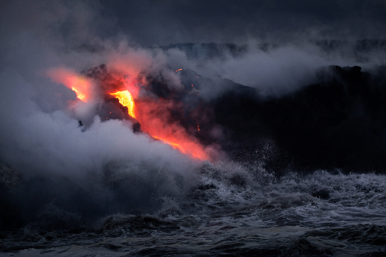 Mt Kilauea lava flow ©Shireen Nadir 2014
